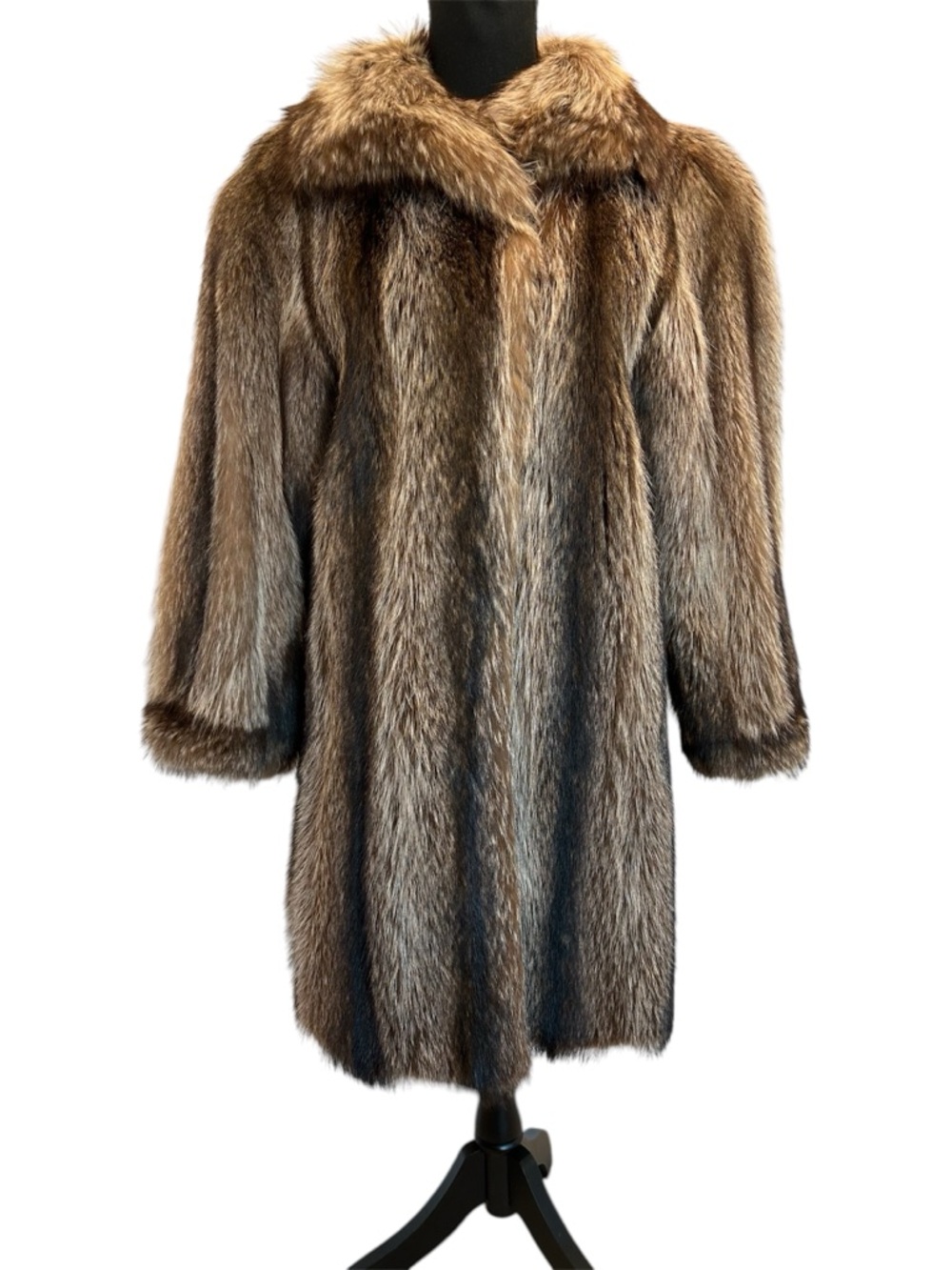 Benzing Furs raccoon fur coat midi length